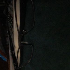 Meet your Posher, Francis